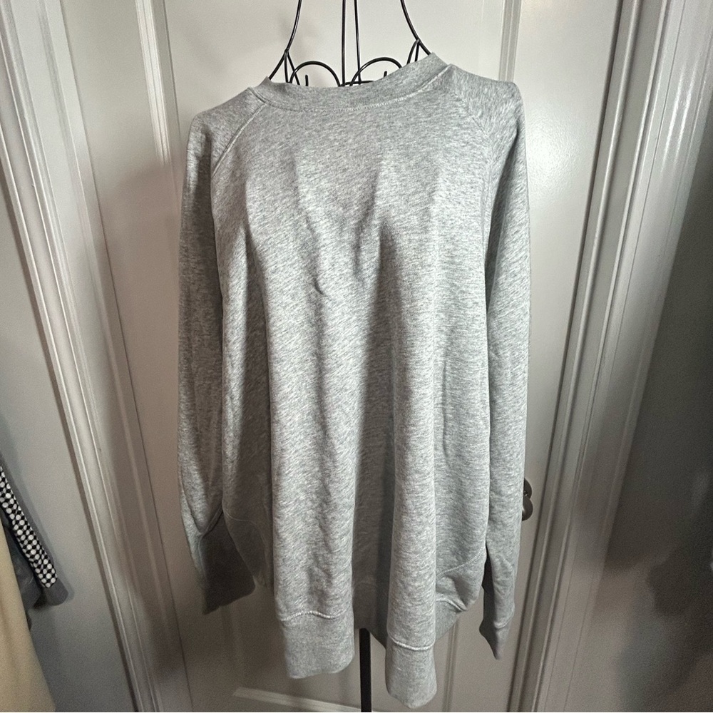 Fabletics Light‎ Gray Crew Sweatshirt